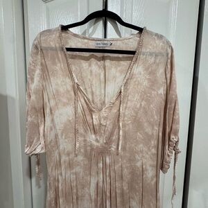 Tiare Hawaii Beige Tie-Dye Top